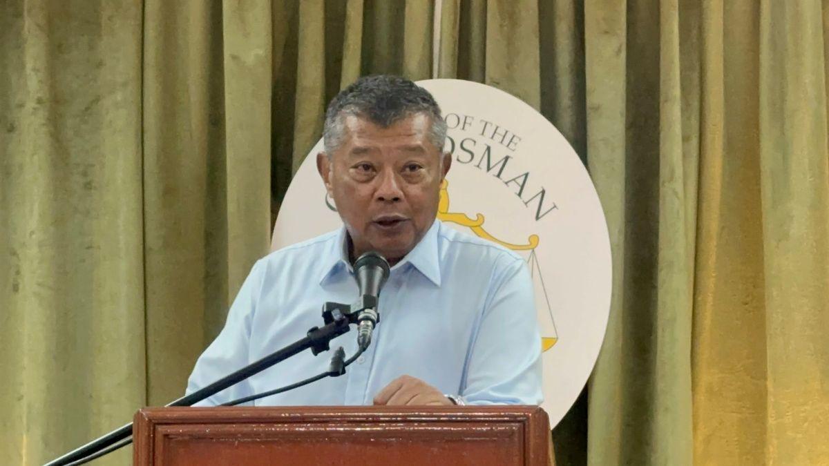 Ombudsman: 'Money courier' needs thorough grilling to verify claims