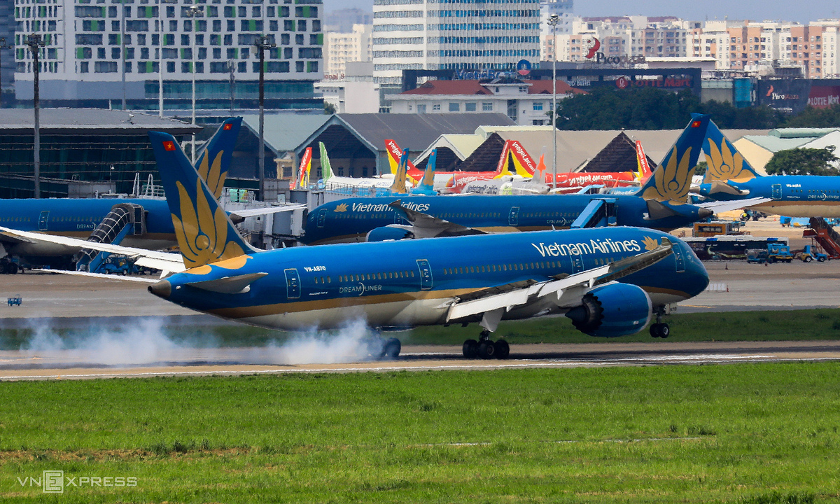 ベトナム航空各社、需要回復で機体拡充競争