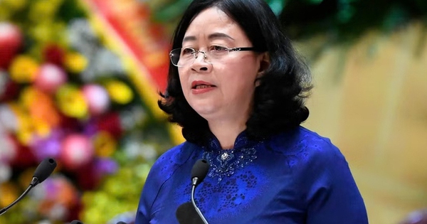 Bui Thi Minh Hoai re-elected as President of VFF Central Committee