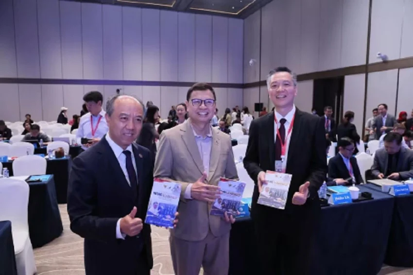 Indonesian BPOM Head Discusses Neuroleadership and AI at China's Tsinghua University
