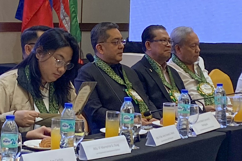 COMELEC Prepared for BSKE on Nov. 2 Amid Postponement Calls