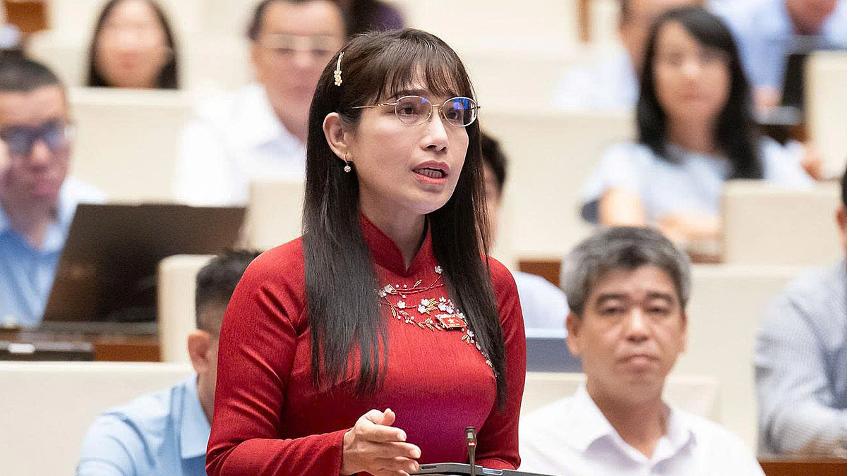 Vietnamese Parliamentarians Raise Concerns Over High School Meal Prices: Auctioned Canteen Leases Blamed