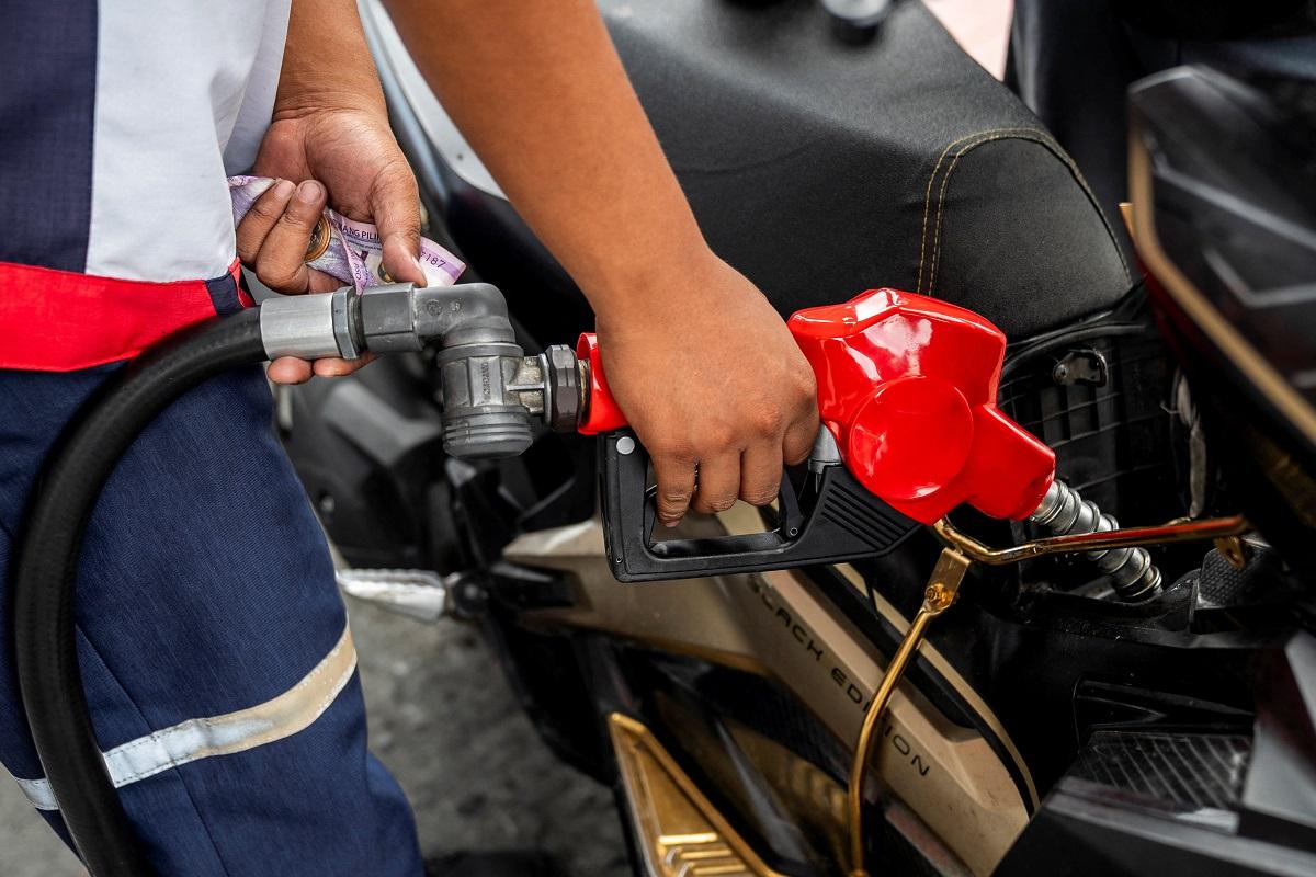 Fuel Prices Dip Tuesday, Aug. 4; LPG Prices Rise in August