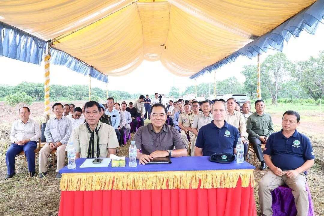 Cambodia Firmly Opposes Cluster Munitions, Appeals for Global Ban