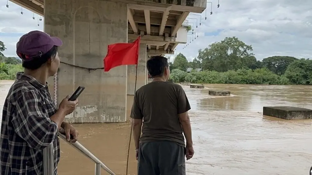 Chiang Rai Braces for Floods as Heavy Rains Hit Thoeng District
