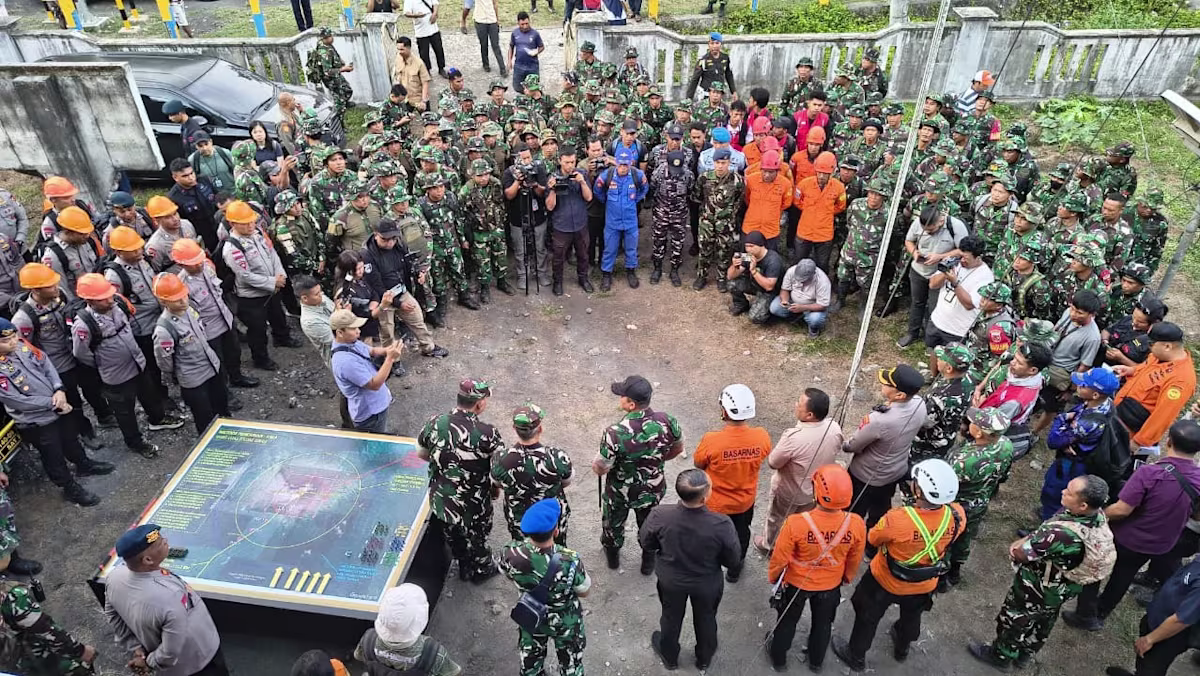 Two Singaporeans confirmed dead in Indonesia volcano eruption