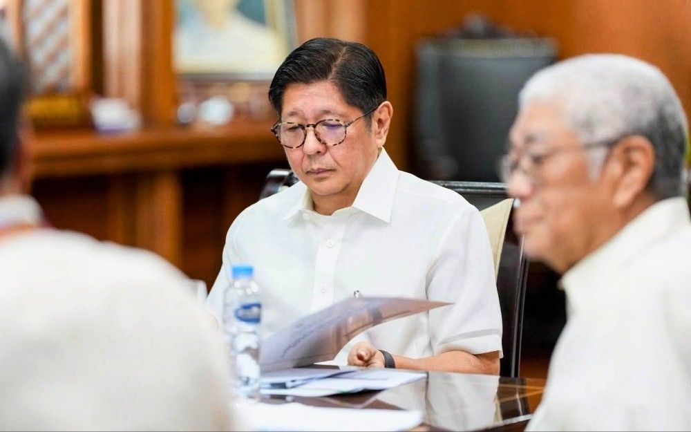 ペソ下落に大統領「冷静に」、政府は防衛へ全力を約束