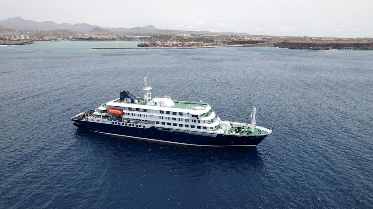Two Singaporeans Isolated Following Hantavirus Outbreak on MV Hondius Cruise Ship