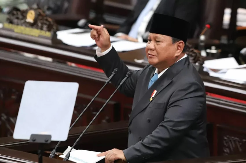 プラボウォ国防相、世界情勢下でのインドネシアの安全保障維持能力を評価