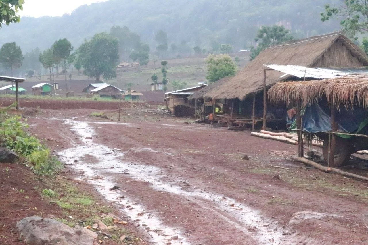 Illnesses Among Children and Elderly Increase at Kyay Tone IDP Camp; Fears Rise After Suspected Dengue Death