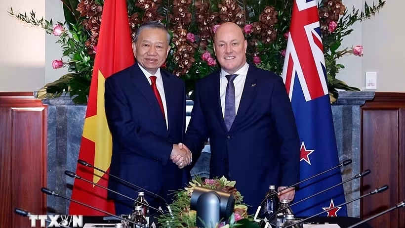 Vietnam and New Zealand to Advance Direct Flights, Bolstering Economic and Security Ties