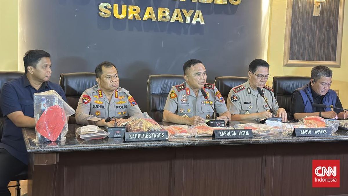 Surabaya: 11 Arrested for Allegedly Inciting Chaos at Government Anniversary Protest