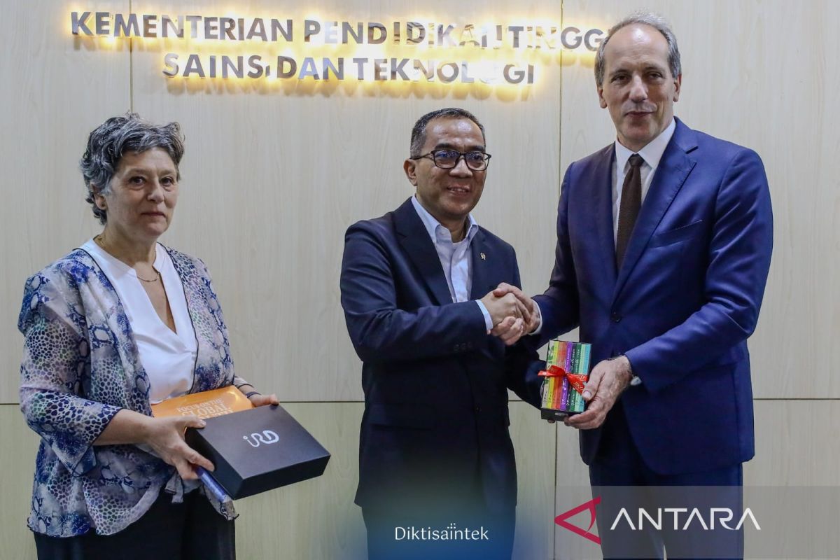 Indonesia, France Expand Cooperation in Research and Education