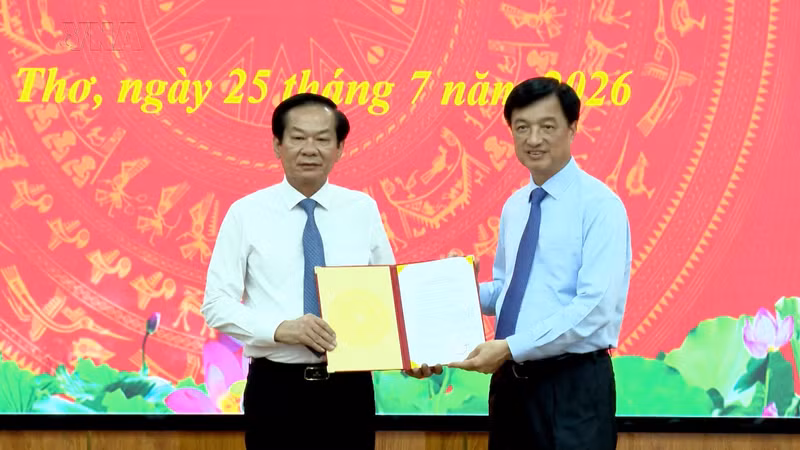 Do Thanh Binh Appointed Secretary of Can Tho City Party Committee