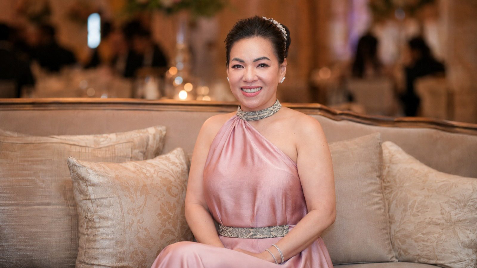 Dubai OFWs Pay it Forward with Scholarships for Filipino Students
