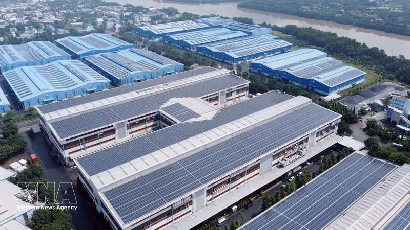 Vietnam's Rooftop Solar Power Development Misses Targets