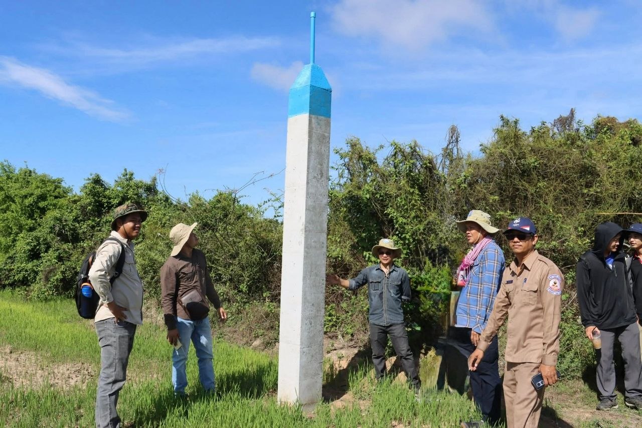 Tonle Sap Lake Land Boundary Marker Construction Nears 90% Completion to Prevent Encroachment