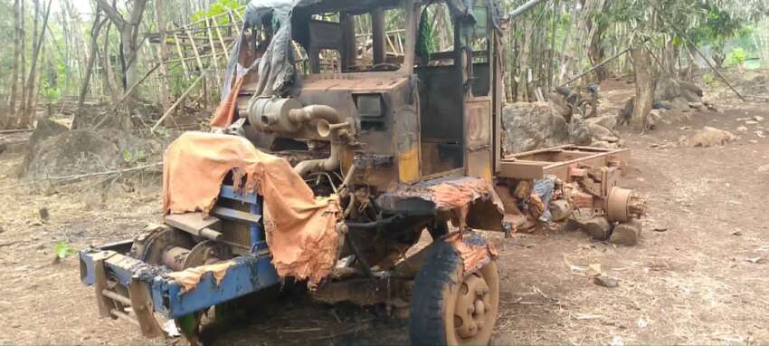 In Phruso Township, the army stormed the Welduchalaya Military Evacuation Camp with gunshots and destroyed homes. In Kani, the army bombarded villages with airplanes