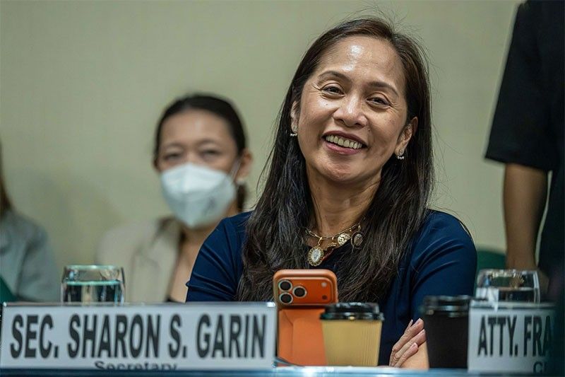 Energy Secretary faces resignation pressure amid Visayas power crisis criticism