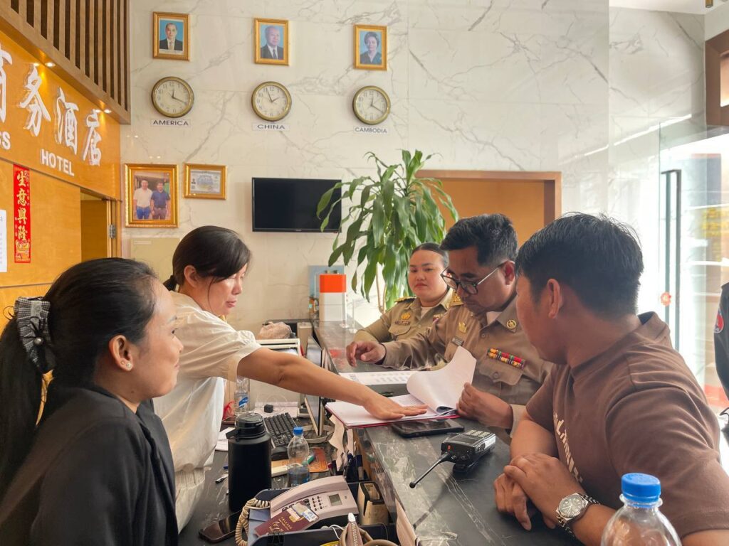 Cambodia Raids Suspected Online Scam Sites, Finds Over 1,300 Foreigners