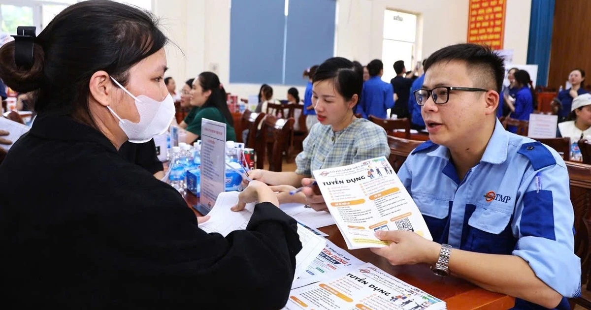 Hanoi Aims to Build a Modern, Flexible, and Transparent Digital Labor Market
