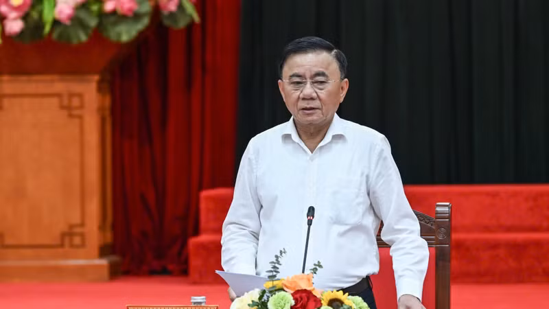 Vietnam Communist Party Directs Reform of Provincial Party Committees