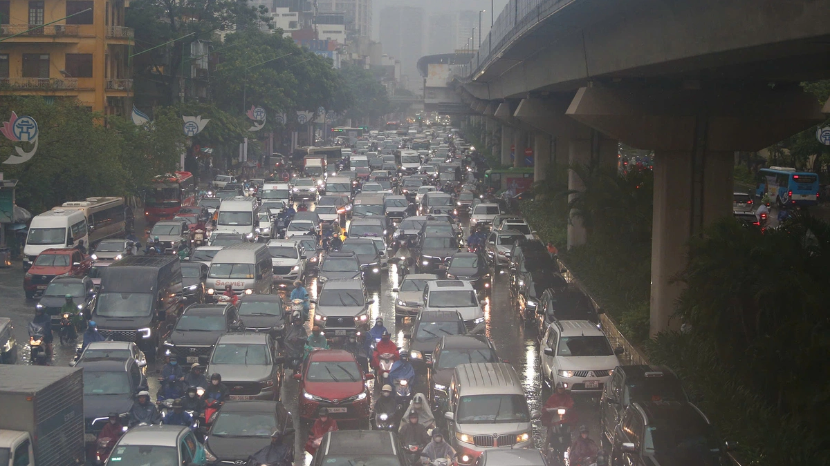 Northern Vietnam Braces for Cooling Rains as Heatwave Subsides