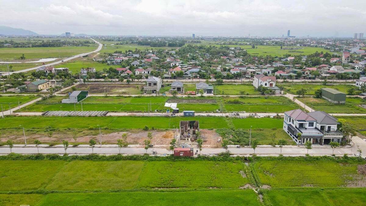 Land Auction in Ha Tinh Province's Outskirts Canceled Due to Zero Bidders