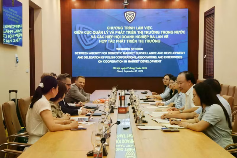 Polish Businesses Scout Vietnam for Suppliers and Partners