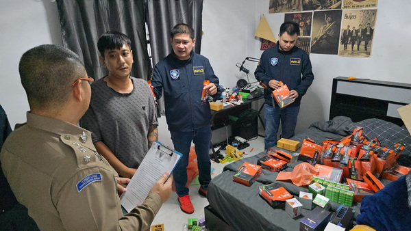 Thai Cyber Police Dismantle Online E-cigarette Smuggling Ring, Seize Over 648 Items Valued at 400,000 Baht