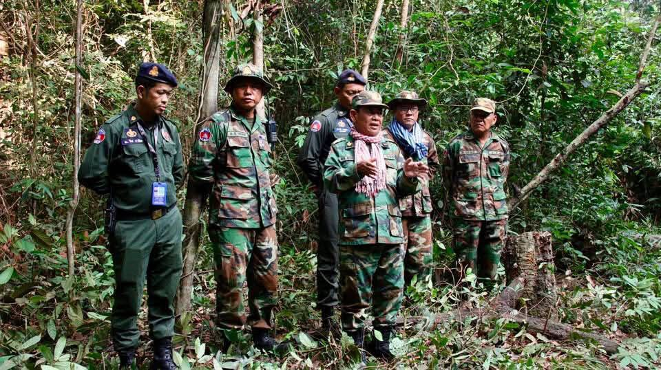 カンポン・トム州軍司令官、自然資源犯罪に関与した職員への断固たる措置を警告