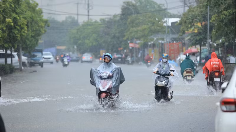 ベトナム北部、記録的豪雨の恐れ 450mm超の降雨予測、土砂災害に警戒