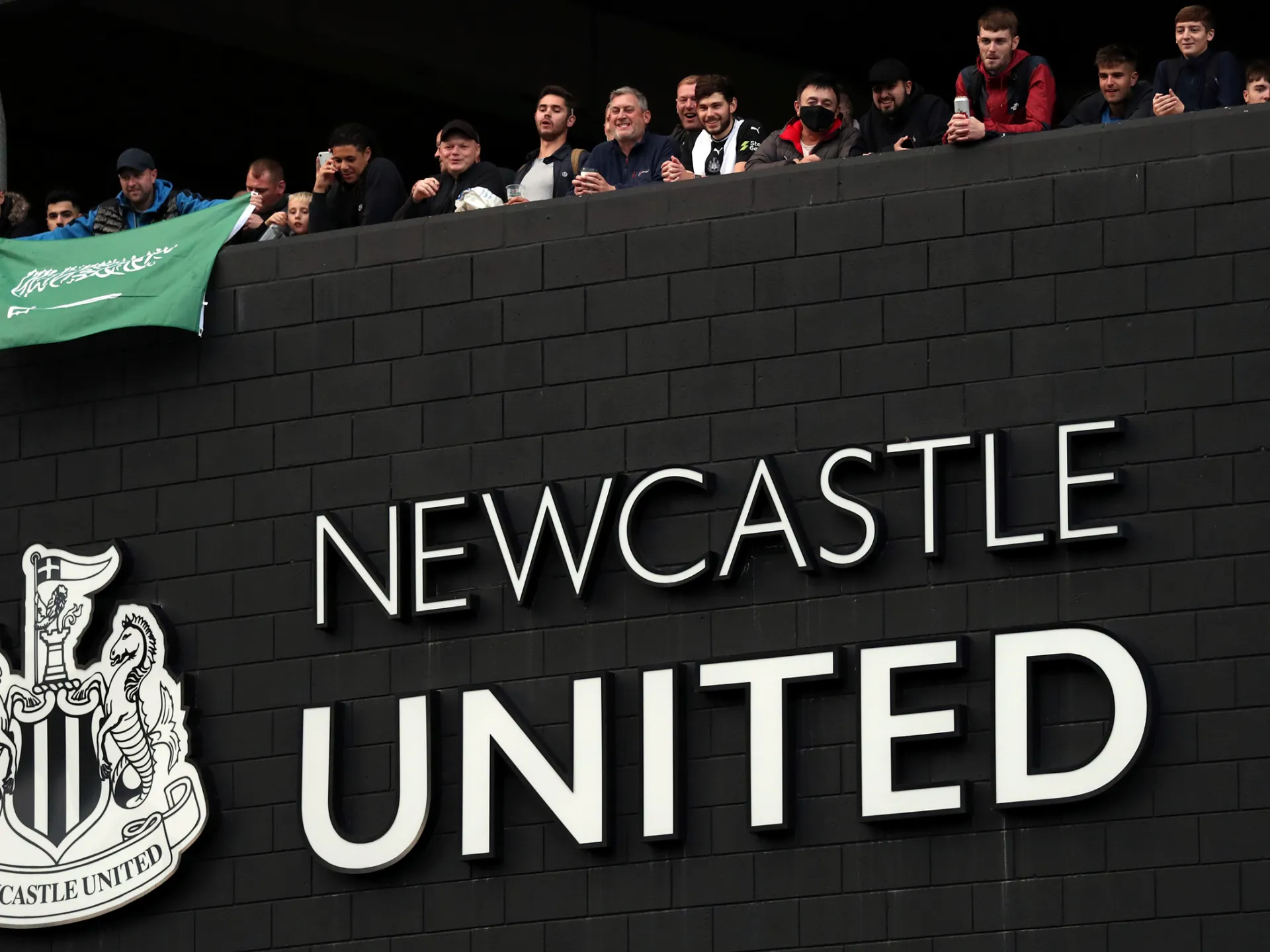 Saudi PIF to End LIV Golf Funding, Newcastle Commitment Unchanged: Howe