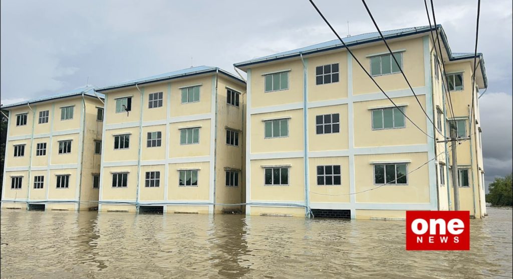 Over 143 Million Kyats Provided to Flood Victims in Hleqmyar Township