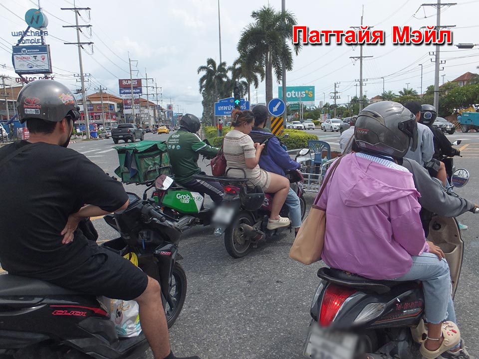 Pattaya's Roads: Foreigners Adapt or Perish in Unwritten Traffic Rules