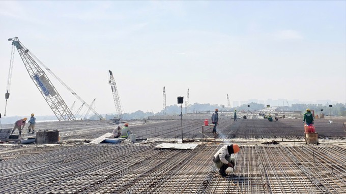 HCMC moves to secure construction material supplies for key projects