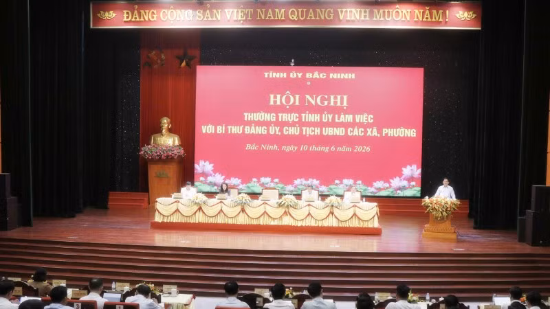 Bac Ninh Establishes Hotline to All 99 Communes and Wards to Boost Growth
