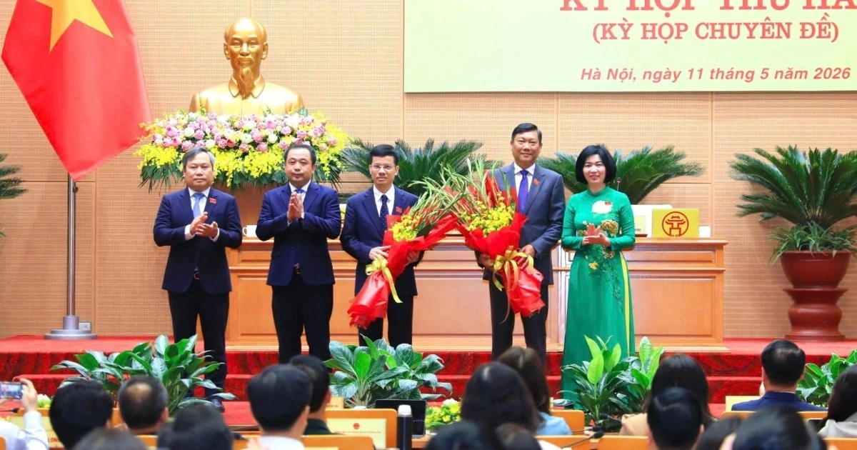 Hanoi Appoints Two New Vice Chairmen to City People's Committee