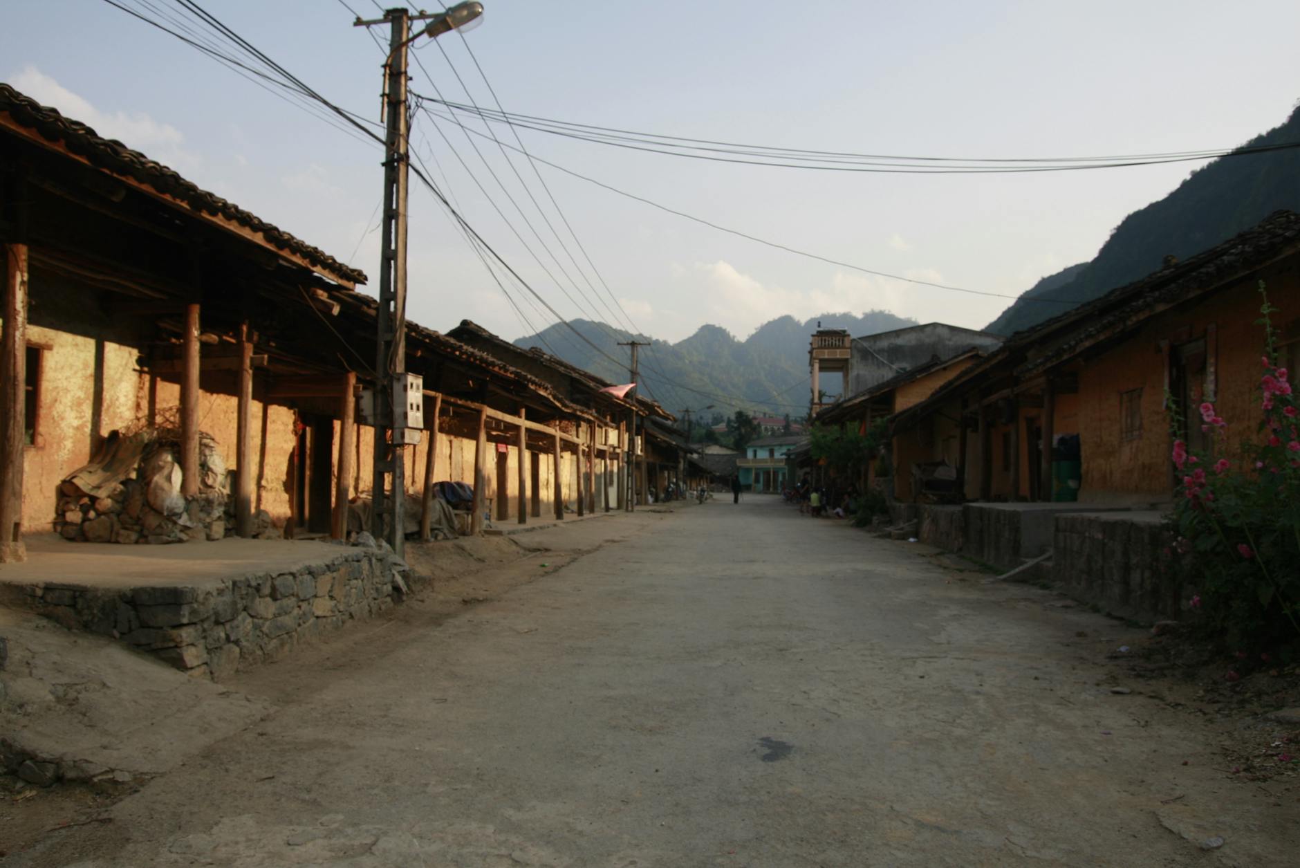 タングーで市民射殺、軍事政権が徴兵拒否者を処刑