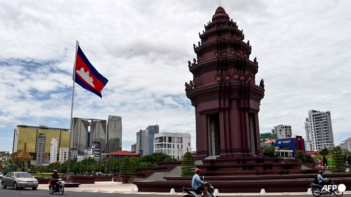カンボジア、タイとの国境紛争を受け徴兵制を強化・義務化へ