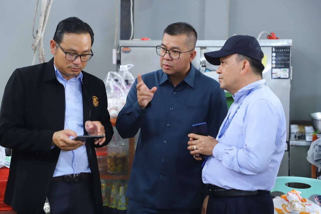 Cambodia Seizes 18 Types of Illegal Thai Imports - Food Safety and Domestic Industry Protection
