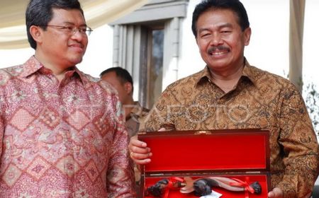 インドネシア初のキャリア官僚出身西ジャワ州知事、ダニー・セティアワン氏死去