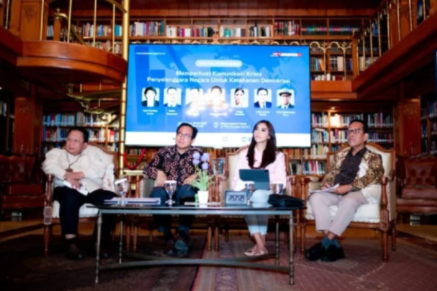 Indonesian Government Needs to Neutralize Negative Narratives on Social Media