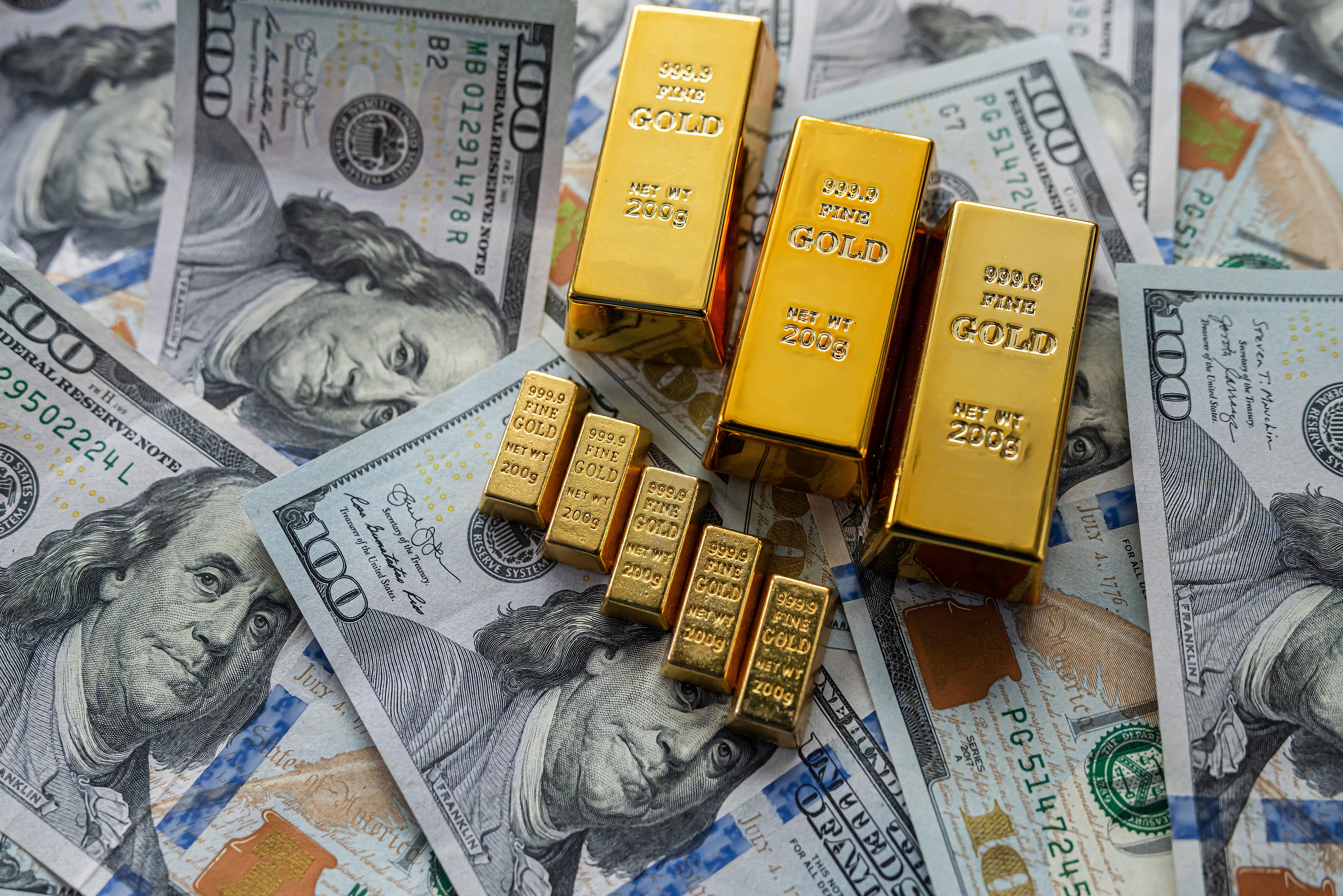 ベトナム、現金・貴金属の無申告持ち込みに最大5,000万ドンの罰金へ