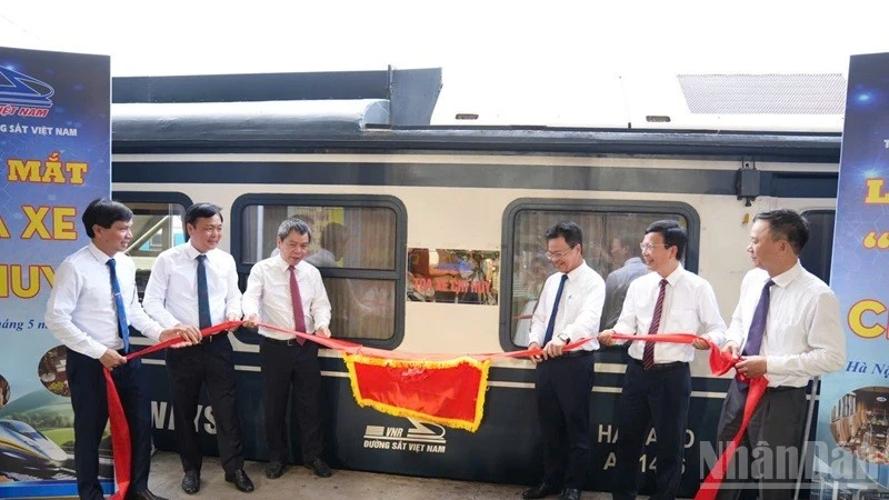 ベトナム鉄道、デジタル化推進へ指揮統制用車両を導入