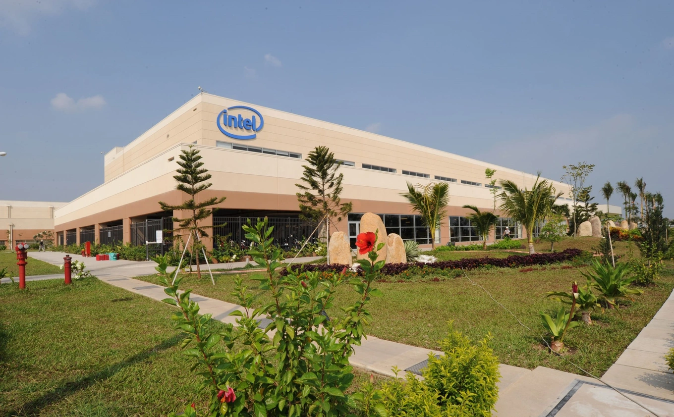 Intel Establishes Largest Global Facility in Vietnam, Projecting $14.6 Billion in Exports