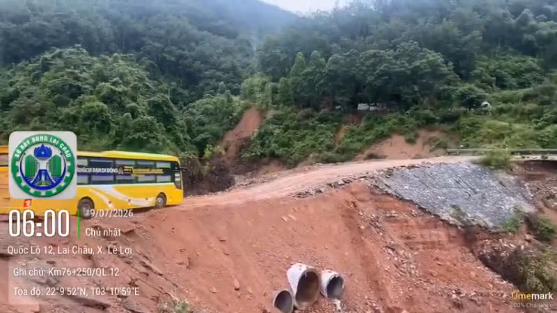 Lai Châu: National Highway 12 Section Reopens After Landslide Repair