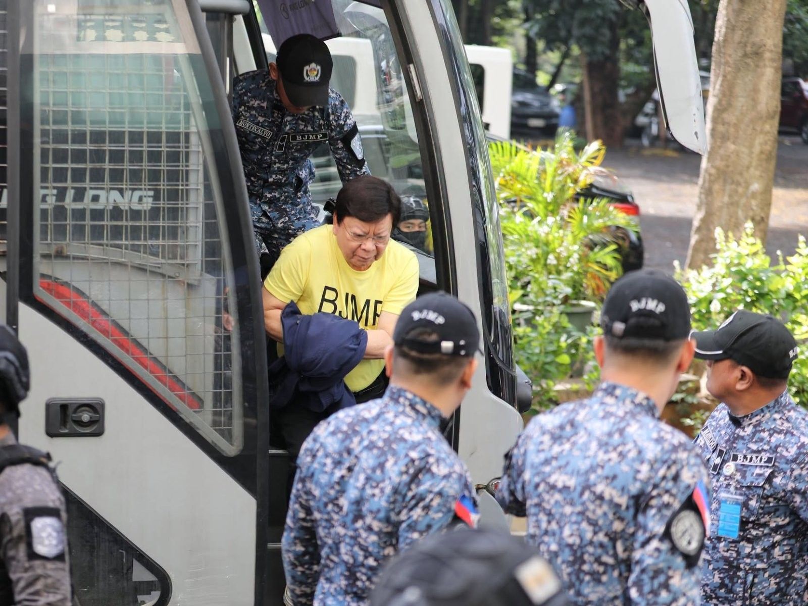 Marcoleta Pleads Not Guilty to Plunder, Gift Law Violation Charges
