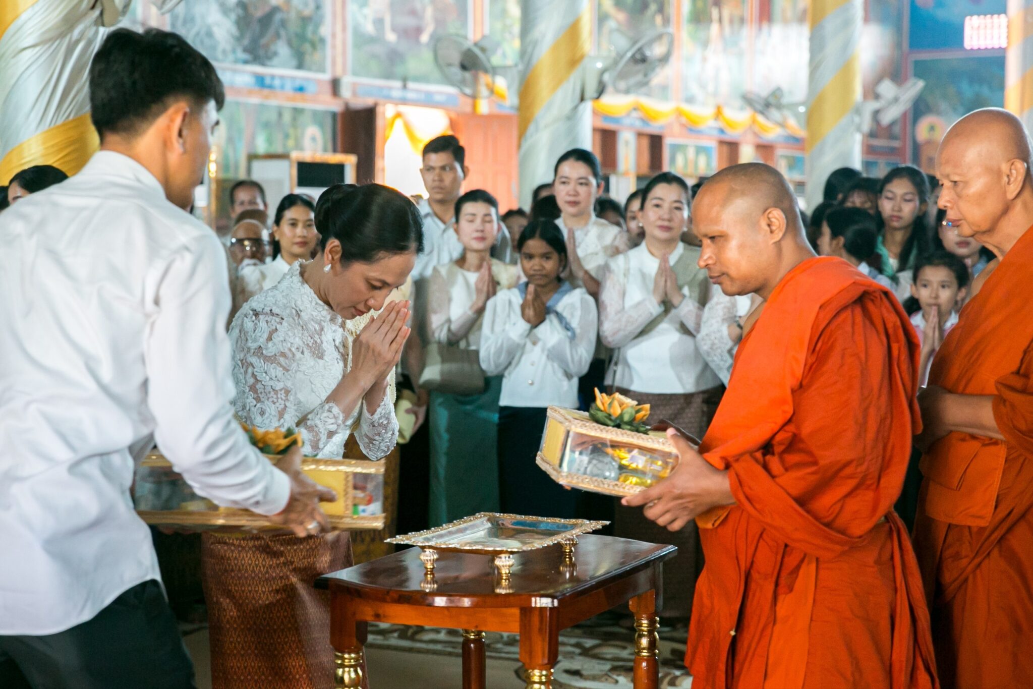 Prime Minister's Wife Attends Traditional Buddhist Ceremony Near Phnom Penh