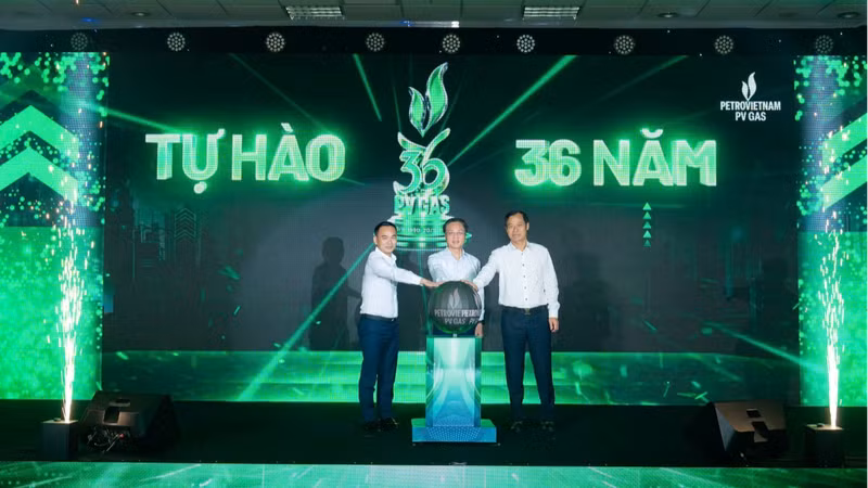 PV GAS、創立36周年を祝賀:エネルギー安全保障と未来への展望